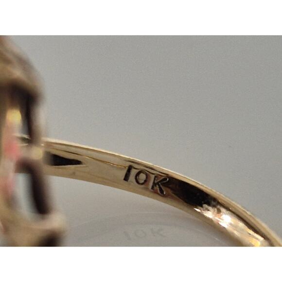 Vintage Mid-Century 14K Gold Onyx and Diamond Ring - Picture 5 of 8